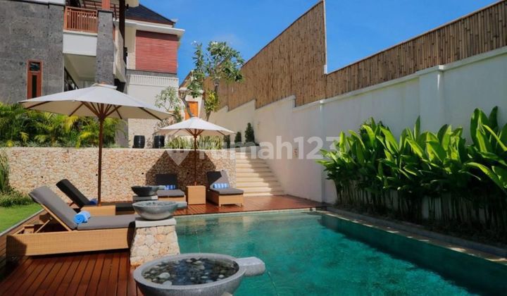 Tropical Modern Villa Only 3 Minutes to Karma Kandara & Sunday Beach Club