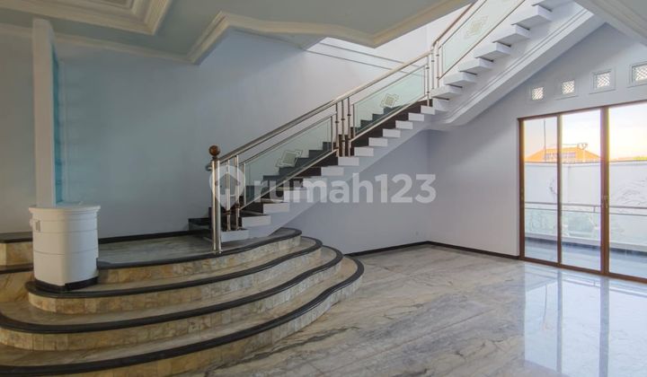 Rumah Mewah Fully Furnished Siap Huni di Jalan Nangka, Denpasar - Bali 2