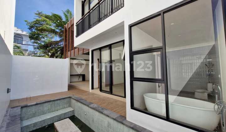 Villa Dengan Private Pool di Nusa Dua Bali. River And Jungle View 2