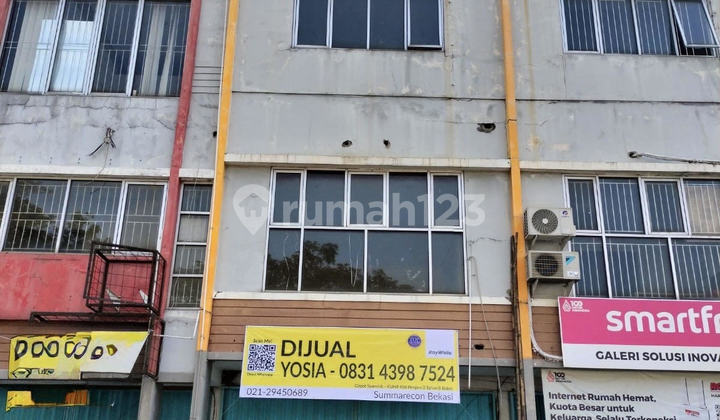 Ruko Cut Mutia Bekasi Town Square in front of Tiberias 1