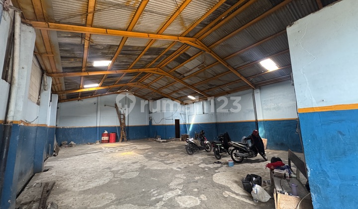 Gudang Cut Mutia Bekasi Pakuwon Galaxy