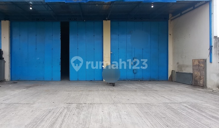 For Rent 3-Storey Warehouse + Goods Lift - East Bekasi