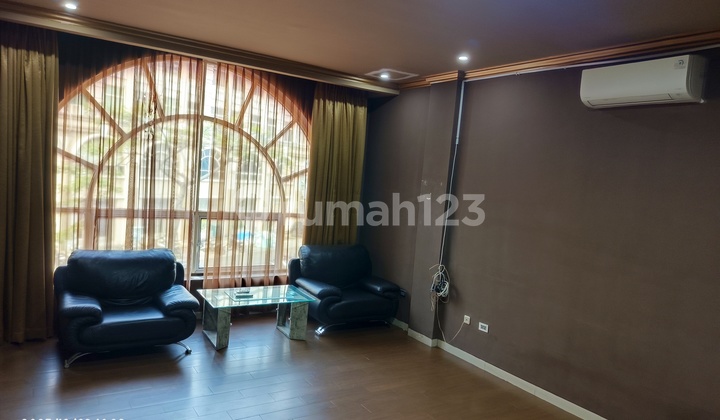 For Rent: Green Lake City Shop House Ready to Occupy