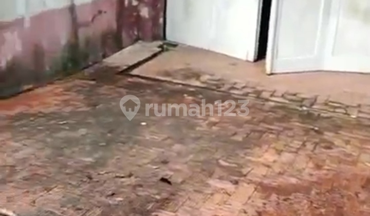 House Jln Cikupa Senopati Land Calculation, Strategic Location 2