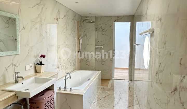 3 Bedrooms Villa With Pool & Rooftop At Tumbak Bayuh, Canggu