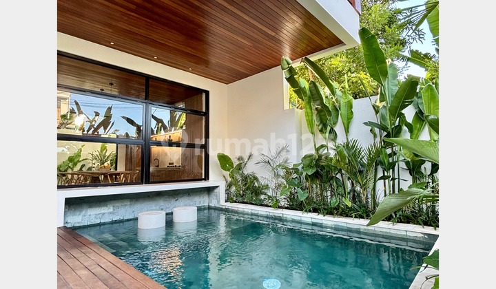 (Leasehold hingga 2049) Villa Designer Dekat Tepi Pantai Pererenan Cocok Untuk Investasi