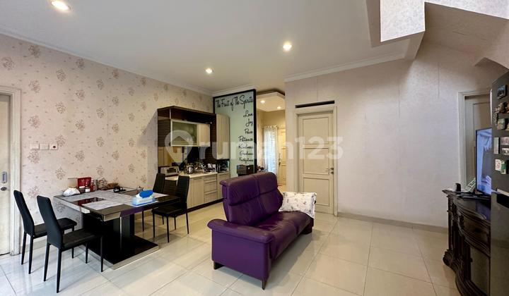 Rumah Cantik Cluster Pascal Gading Serpong Tangerang Banten 2