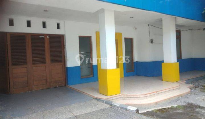 Rumah di Tengah Kota Madiun SHM Bagus 2