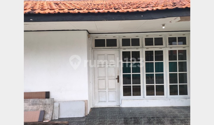 Rumah hitung tanah dekat UPN RS Eka Candrarini, cocok untuk kos