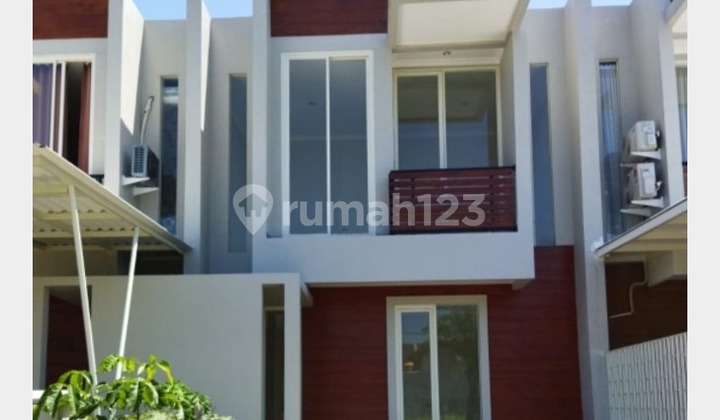 Safira Juanda Resort - rumah modern di jalan utama double way lebar