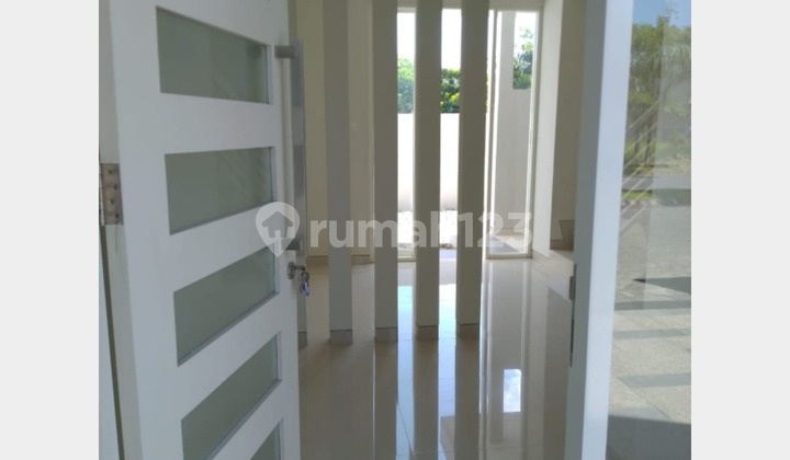 Safira Juanda Resort - rumah modern di jalan utama double way lebar 2