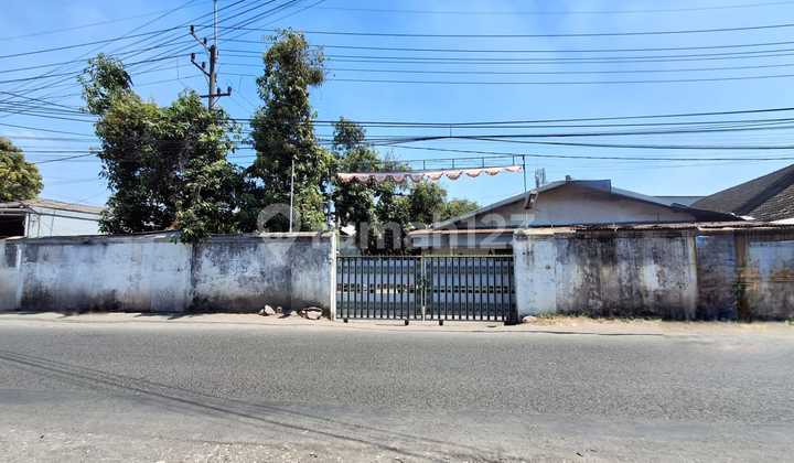Warehouse / Former Factory For Sale in Candi, Sidoarjo - Land Area 3,012 m², Container Access