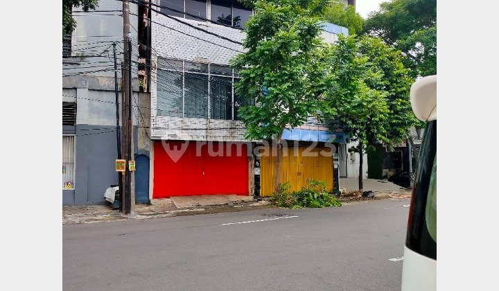 Zero Ruko Jalan Pahlawan Surabaya City Center 3.5 Floors SHM | Suitable for Office & Business | For Sale / Rent