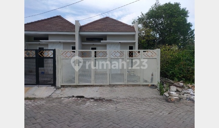 Rumah Baru Modern Minimalis Gunung Anyar Surabaya - bisa Usaha/Kantor, SHM, Dekat Oerr Rumah Baru Modern Minimalis Gunung Anyar Surabaya - bisa Usaha/Kantor, SHM, Dekat Oerr