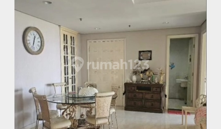 Unit Langka! Apartemen Adhiwangsa Golf Residence 3Br 155M² - Golf View Lebar, Luxury Furnished 2