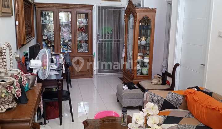 Dijual Rumah Bagus. Area Di Cibubur Country