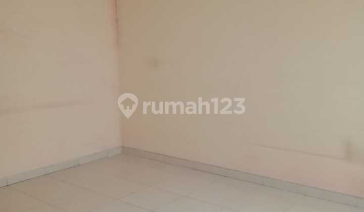 Dijual Rumah Strategis 2 Lantai. Area Legenda Wisata Dijual Rumah Strategis 2 Lantai. Area Legenda Wisata