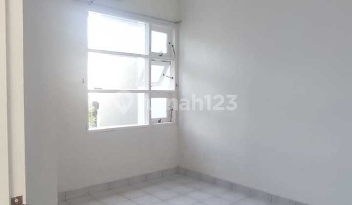 Dijual Rumah 2 Lantai. Area Legenda Wisata Dijual Rumah 2 Lantai. Area Legenda Wisata