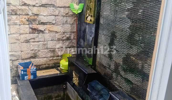 Dijual Rumah Cantik 2 Lantai. Area Legenda Wisata