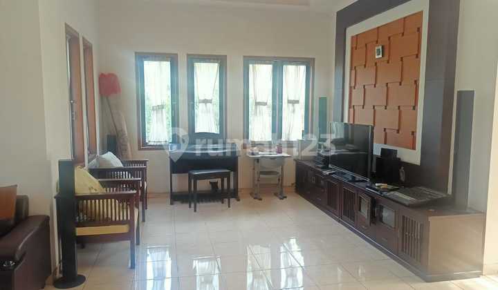 Dijual Rumah Bagus 2 Lantai. Area Legenda Wisata 1