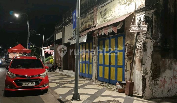 Old Zero Ruko Peneleh Street Ready to Negotiate Surabaya City Center Near Tunjungan