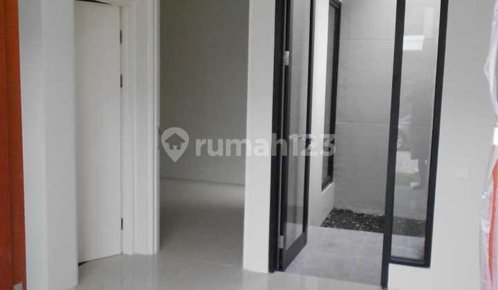 Rumah Compact Citraland di Northwest Lake Siap Huni Murah 2