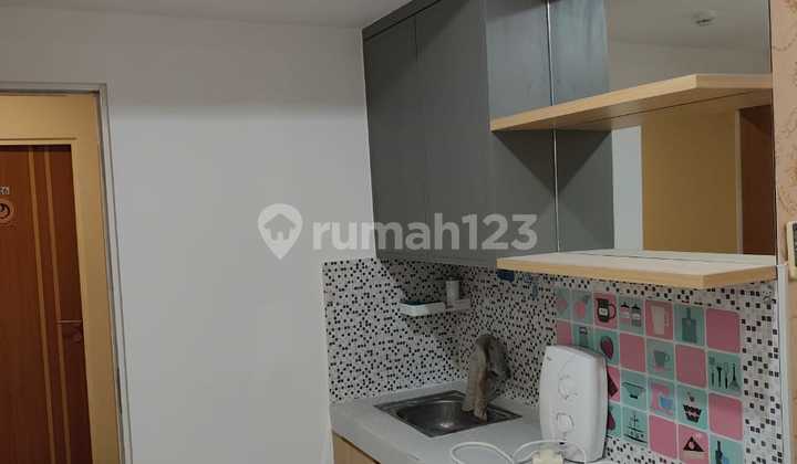 Puncak Dharmahusada Apartment Floor B39 - Rooftop Access