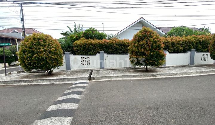 Rumah Luas Hook Pulomas 1
