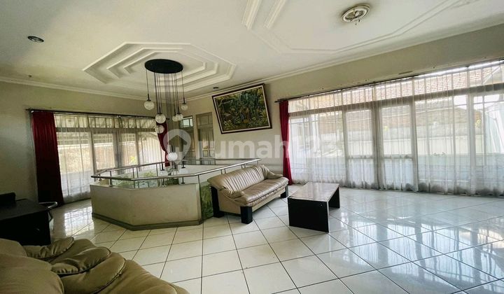 Rumah Sekaligus Tempat Kerja Di Pusat Kota Bisa Dipake Konveksi, Gudang, Tempat Tinggal