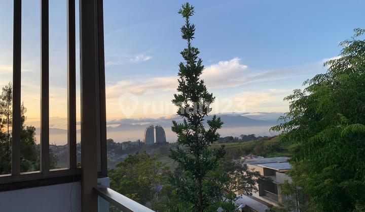 Rumah Cantik Kawasan Hijau Dan Alami