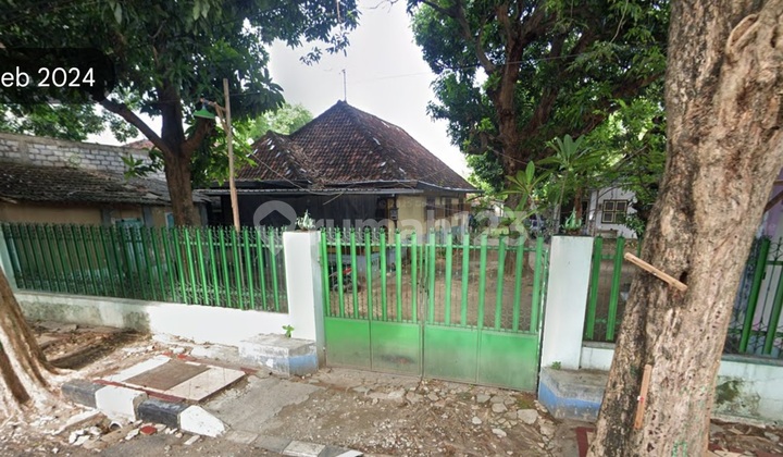Rumah Strategis Hitung Tanah