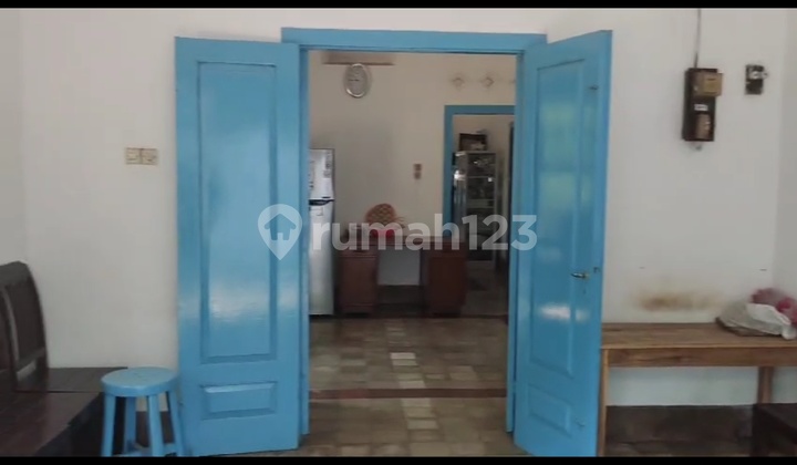 Antique House. Suitable For All Businesses. Antique House. Suitable For All Businesses.