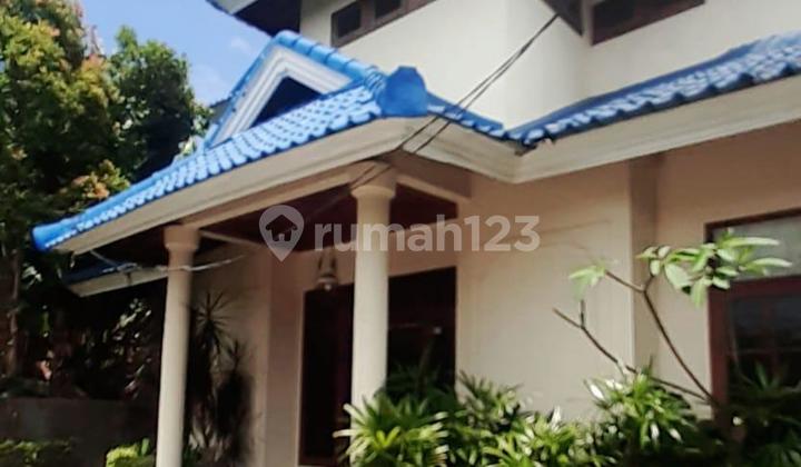 Di Jual Rumah Luas 9 Kamar Di Lokasi Strategis - Denpasar 2