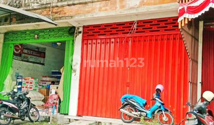 For Sale 3-Story Shophouse on Jl Bulu Indah 1