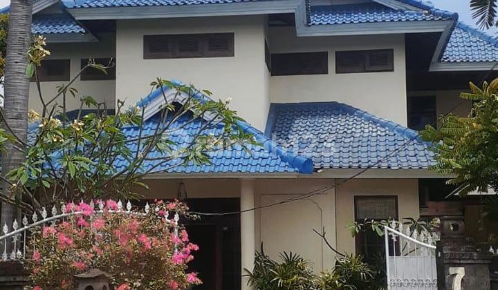 Di Jual Rumah Luas 9 Kamar Di Lokasi Strategis - Denpasar Di Jual Rumah Luas 9 Kamar Di Lokasi Strategis - Denpasar