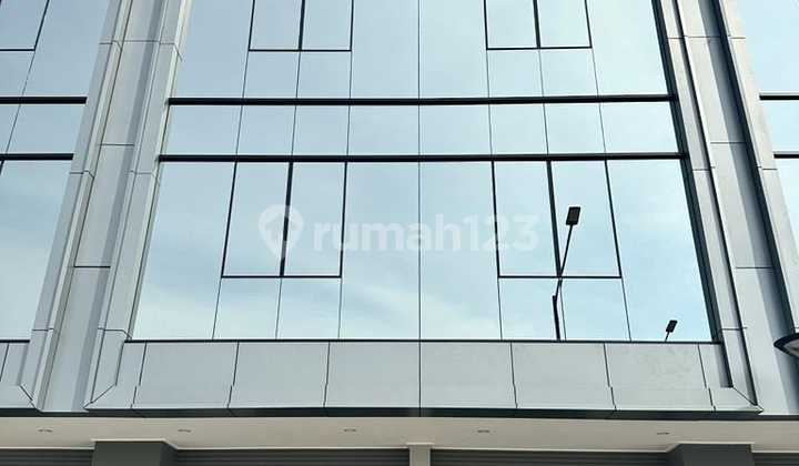 DISEWA RUKO EBONY ISLAND-BATAVIA PIK, GOLF ISLAND 