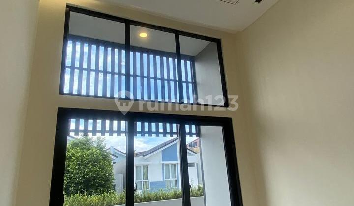 For Sale Modern Minimalist Hook House Ready to Occupy in BSD The Icon Verdant Ville