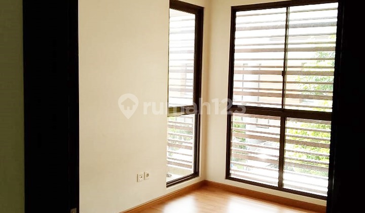 Rumah Disewakan Di Sektor 9 Bintaro 2