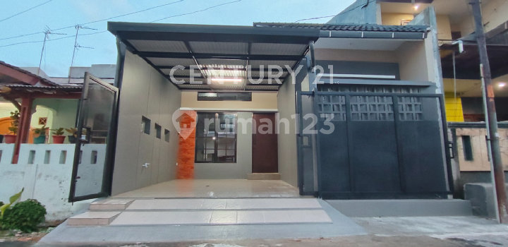For Sale New Ready-to-Occupy House in Harapan Indah Bekasi 2