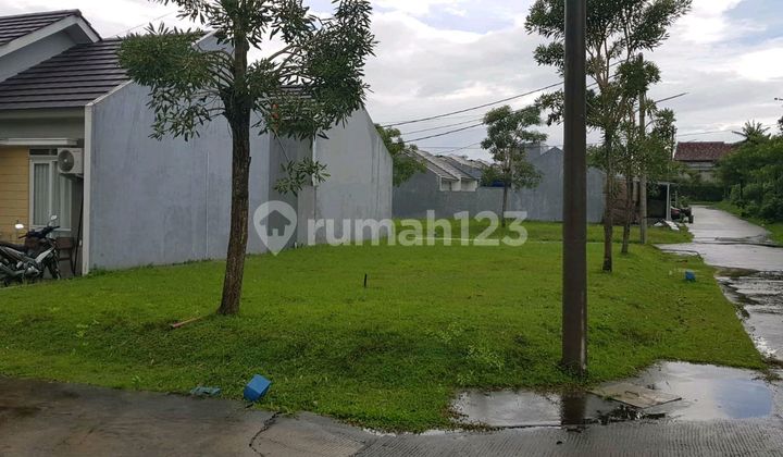 Tanah Kavling Hoek Hadap Utara & Timur Strategis Tanah Kavling Hoek Hadap Utara & Timur Strategis