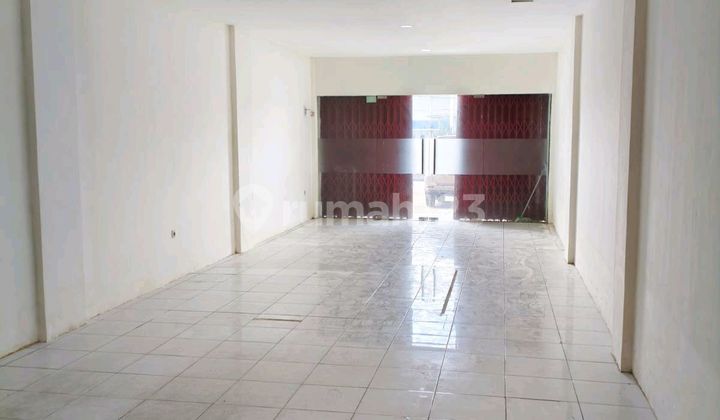 Strategic Shop House on Mh Thamrin, Pinang, 3.5 Floors 2