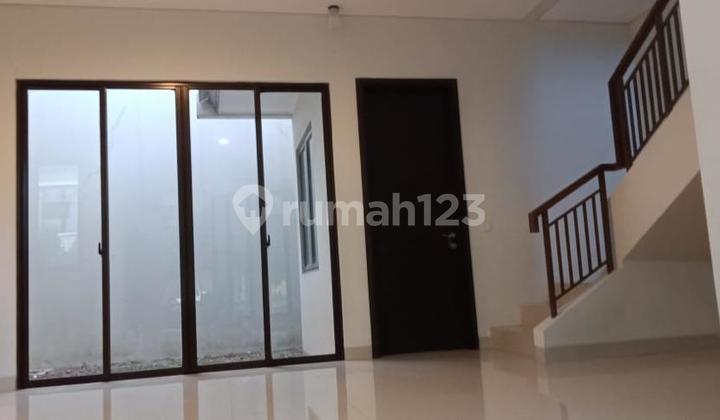 Disewakan Rumah Ilustria The Eminent Bsd City 2