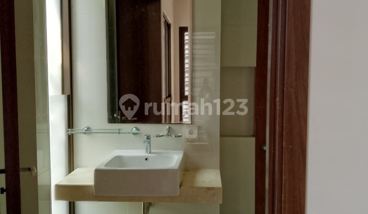 For Rent House In Prestigia Eminen Bsd City