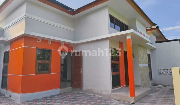 Rumah Siap Huni SHM Ready Bergaya Minimalis Modern Di Bantul 2