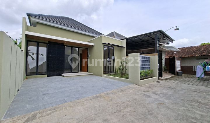 Rumah Limasan Modern Utara Hotel Balecatur Inn Sleman