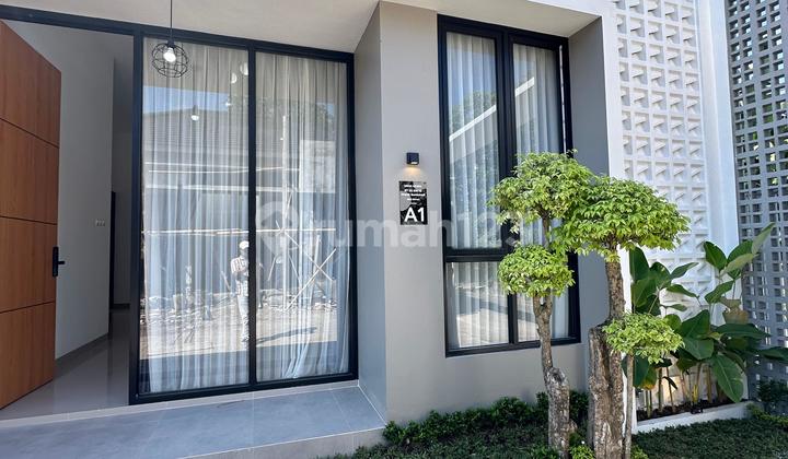 Rumah Modern dekat Pemda Sleman & SCH Mall Rumah Modern dekat Pemda Sleman & SCH Mall