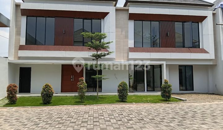 Rumah 2 Lantai siap huni dekat kampus UGM