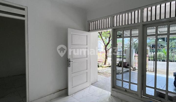 Rumah Siap Huni dalam perumahan di Pondokmelati Bekasi