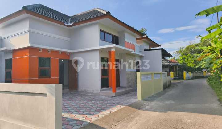 Rumah Siap Huni SHM Ready Bergaya Minimalis Modern Di Bantul 1