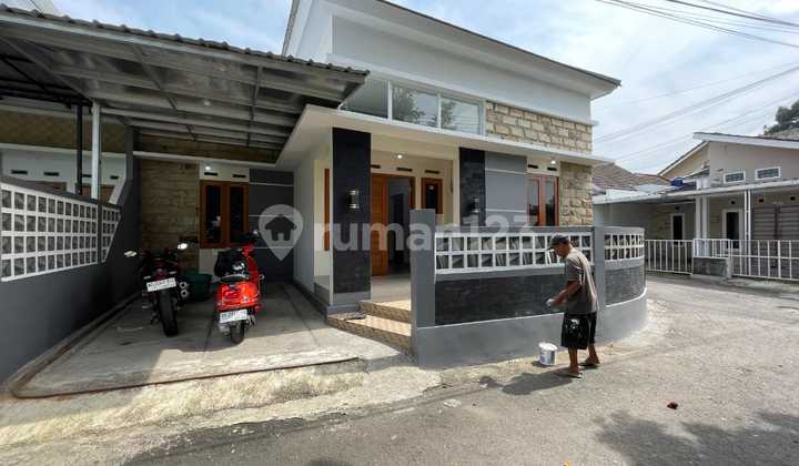 Rumah Siap Huni Dekat Pasar Sleman Rumah Siap Huni Dekat Pasar Sleman